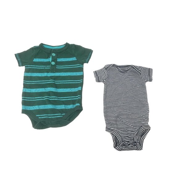 Baby Boy's - 2 Pair of Pants and 4‎ Body Suits - Size Newborn - Picture 6 of 9